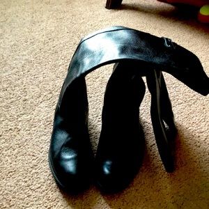 2 pairs Franco Sarto boots.The black were never worn,the brown were lightly worn